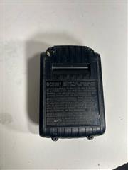 DEWALT DCD771 WITH BATTERY NO CHARGER